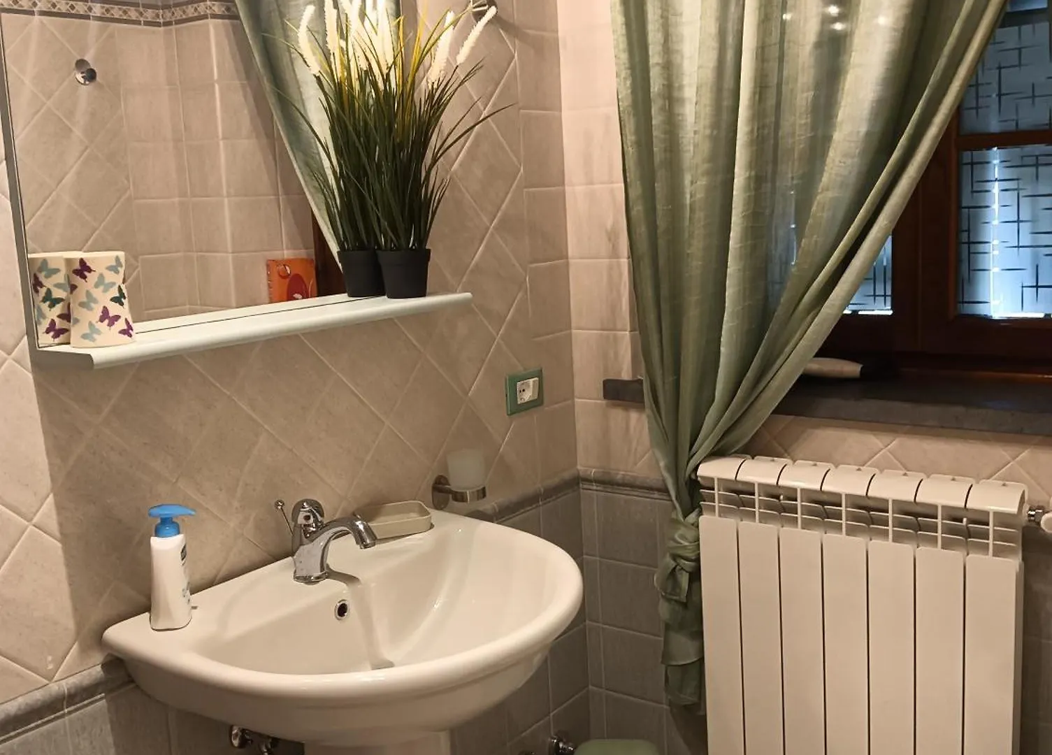 Apartment Casa Vacanze Rustico Di Corte Capannori Italy